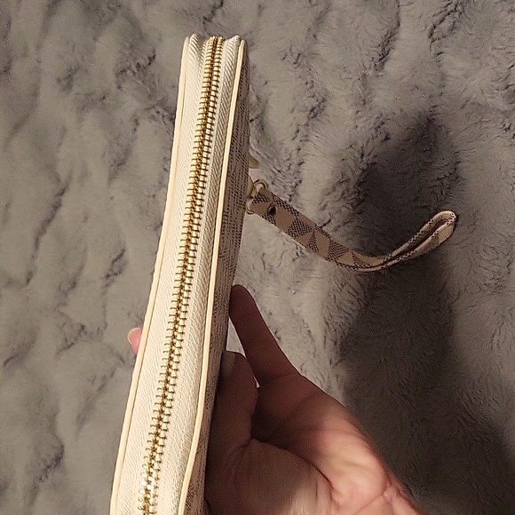 Clutch wallet wristlet - Picture 3 of 3